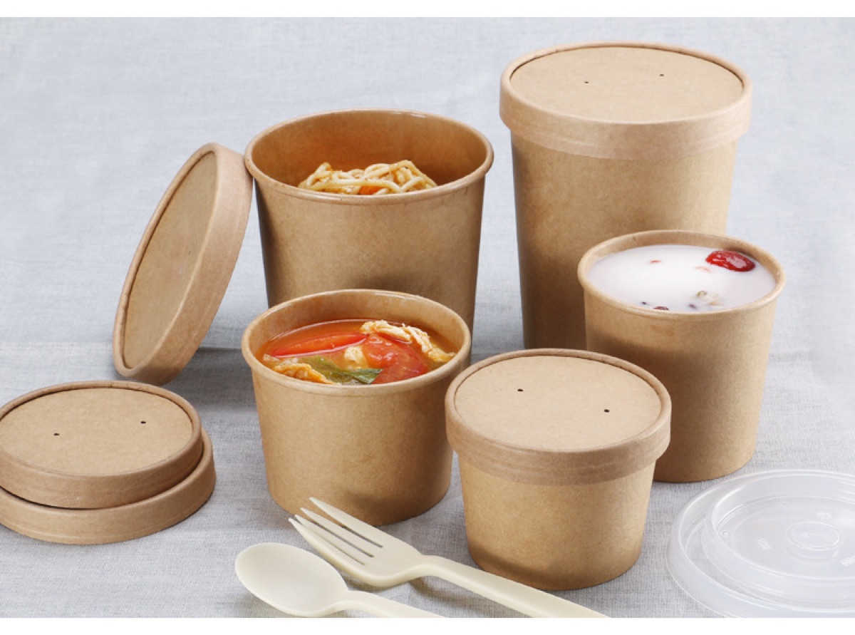 Soup cups with lids
